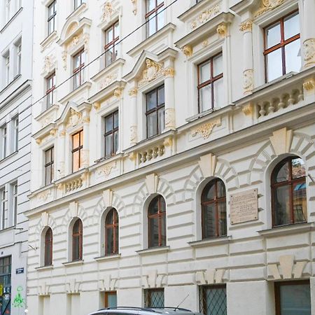 Exclusive Suite Museumsquartier Виена Екстериор снимка