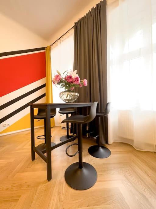 Exclusive Suite Museumsquartier Виена Екстериор снимка